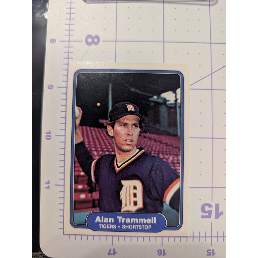 1982 Fleer Alan Trammell 283 Detroit Tigers Shortstop Baseball Card